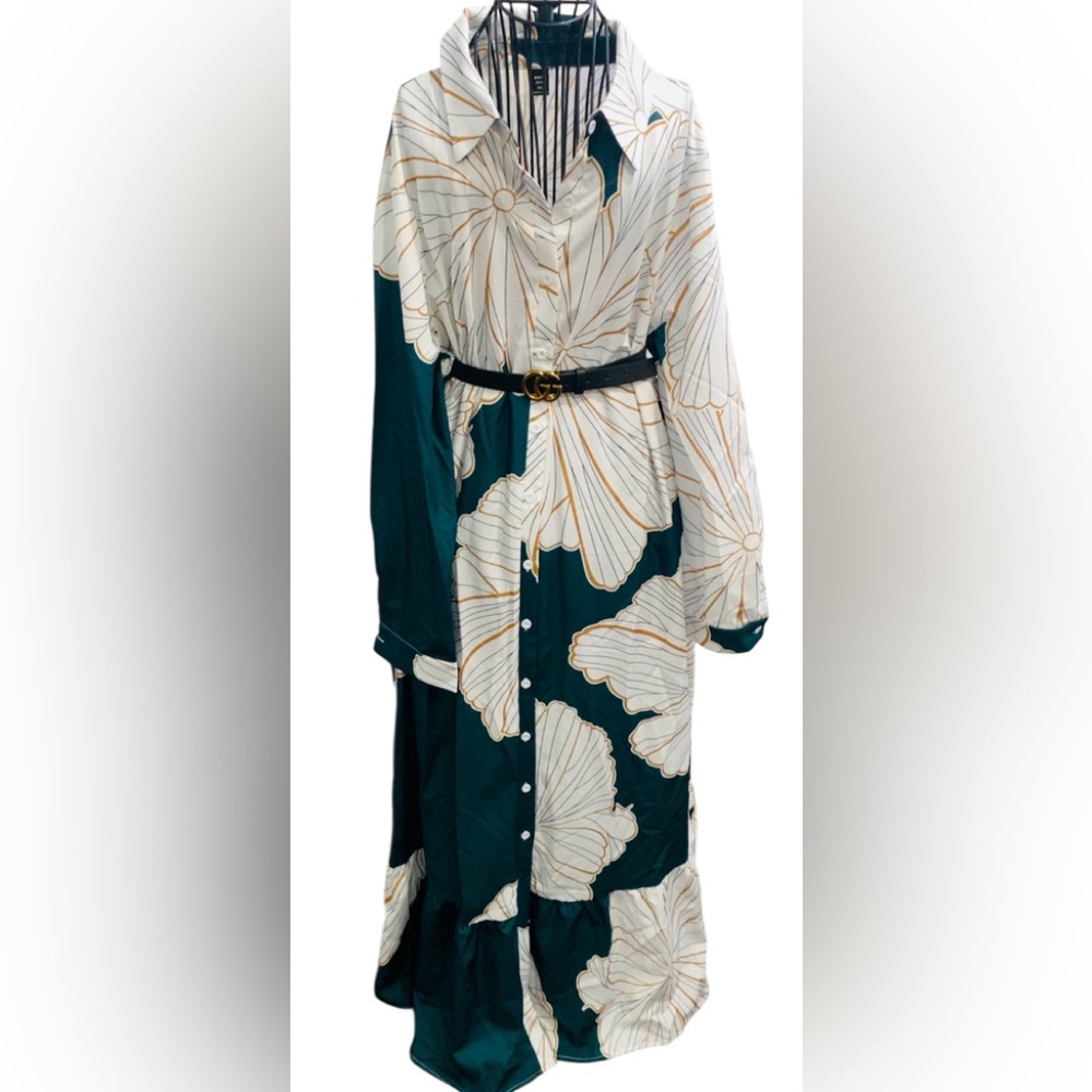 Elegant Green and White Women's Dress Size 3XL